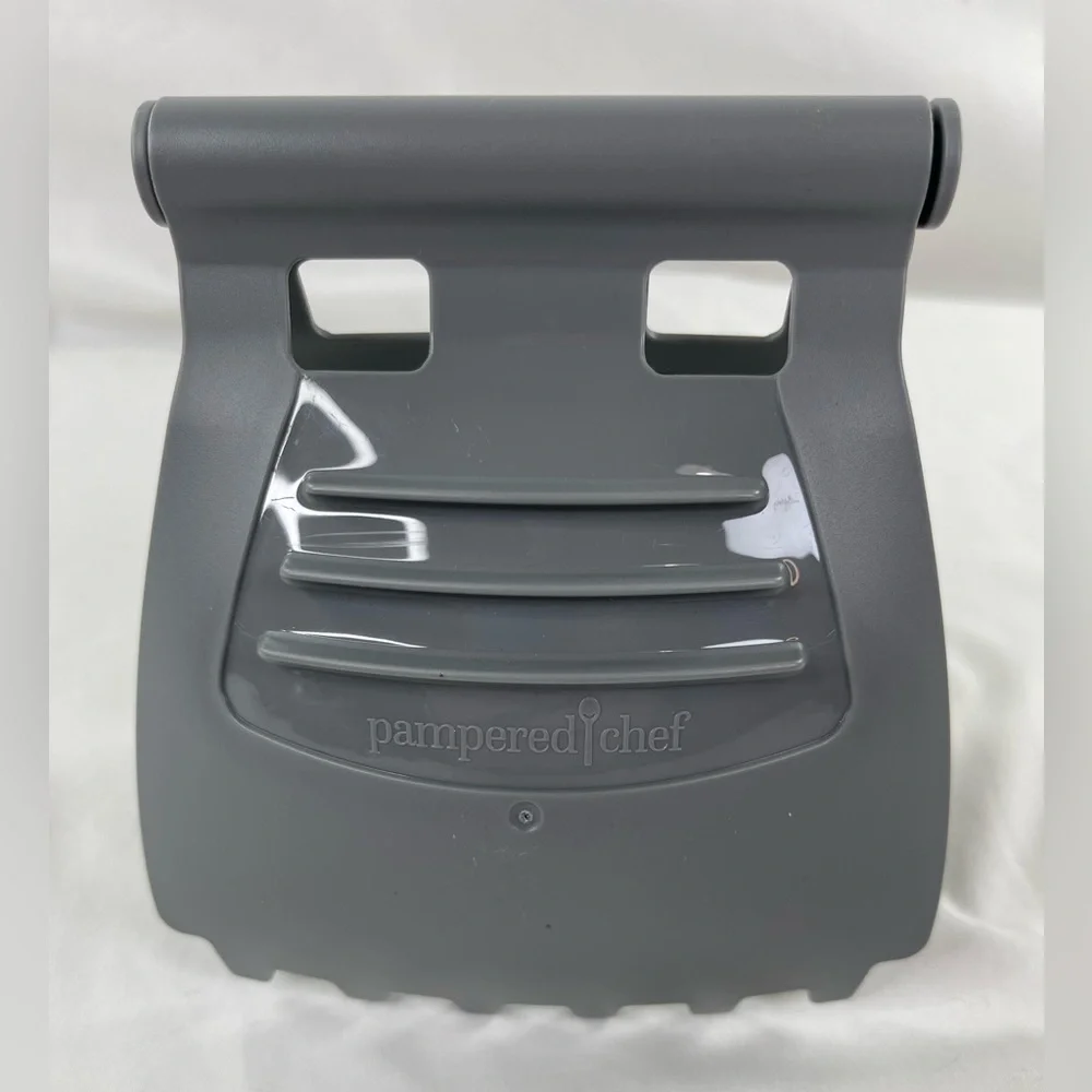 Pampered Chef Salad Claw